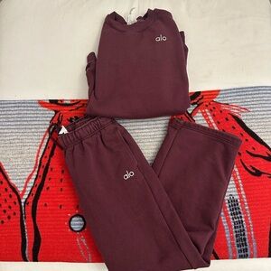 Alo Accolade Burgundy Sweatsuit